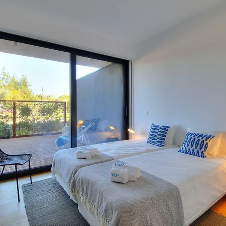 Beach House Lejlighed